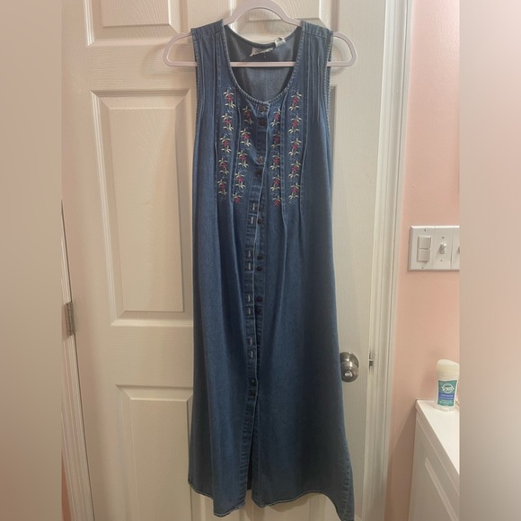 Vintage embroidered denim dress - Picture 1 of 5